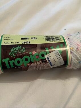 NEW Jack Frost Tropical Yarn White 3201 multicolor flecks confetti Crochet Knit